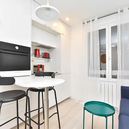 Apartment Super Lumineux- Gambetta Bail Mobilite Paris